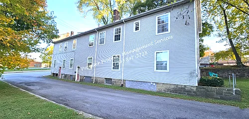 404 Center Ave Photo 1