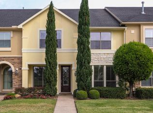 2011 Spring Cedar Ln, Houston, TX 77077