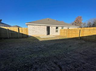1900 Cypress St, Wagoner, OK 74467