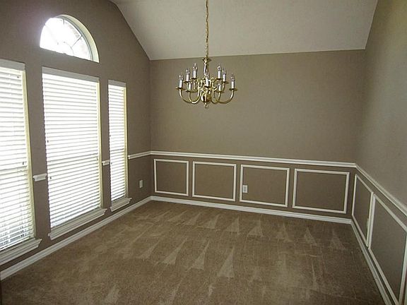 4th image of 9919 Heron Meadows Dr