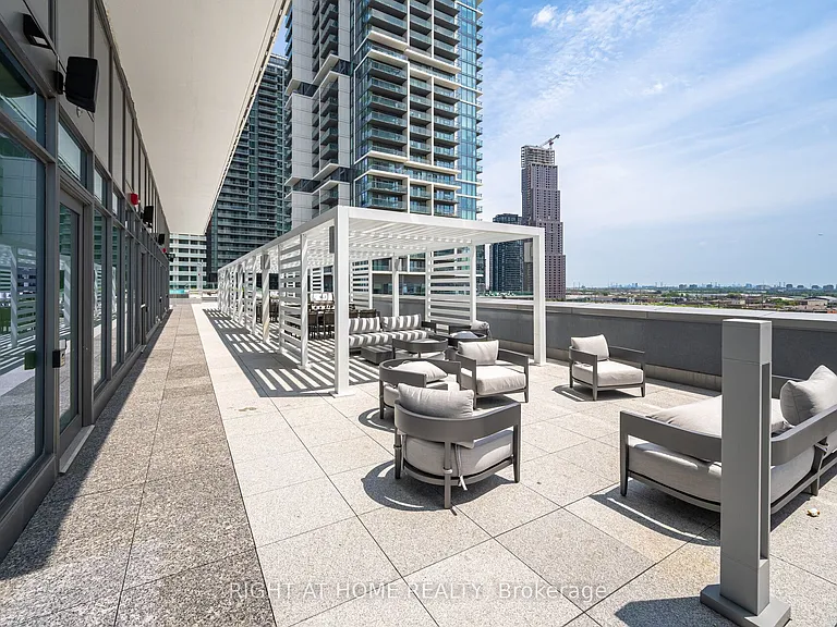 7890 Jane St #508 — Photo 7