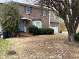 202 Lakewood Ct, Gadsden, AL 35901