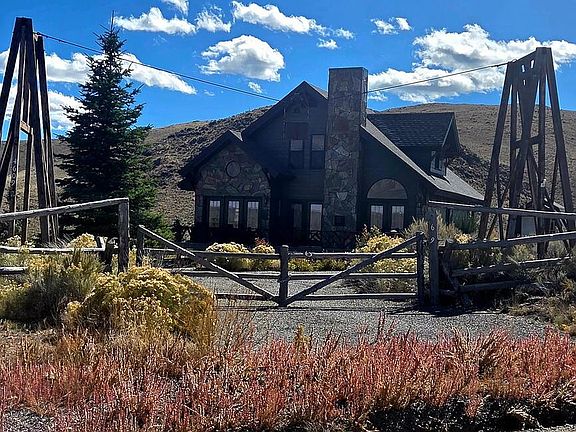 2nd image of 4609 Smelter Rd