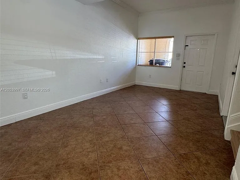 8908 SW 223rd Ter #8908 — Photo 5