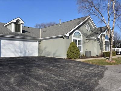 7135 Meadow View St, Shawnee, KS, 66227