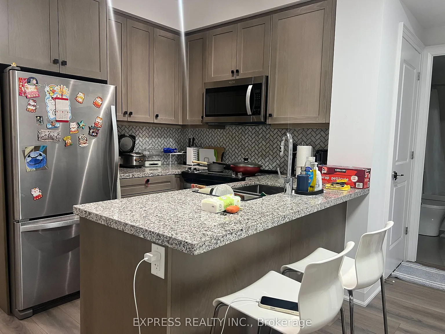 1 bed, $2,350 — Photo 3