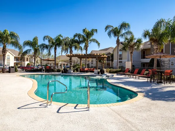 Pavilions at Northshore Apartment Homes, 301 Northshore Blvd #827B, Portland, TX 78374