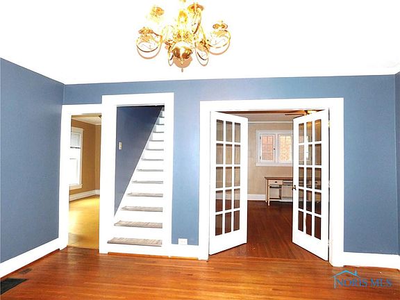 4th image of 314 N Union St