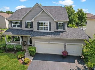 2210 Hagaman Ln, Montgomery, IL 60538