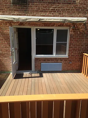 Rented by Bell R E Inc | media 17