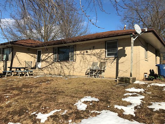 Front of duplex. 