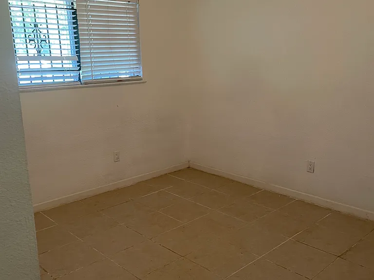 12618 Barbizon Dr — Photo 6