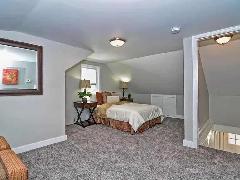 65 Brentwood St — Photo 13
