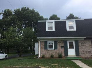 832 Wood St, Mount Joy, PA 17552