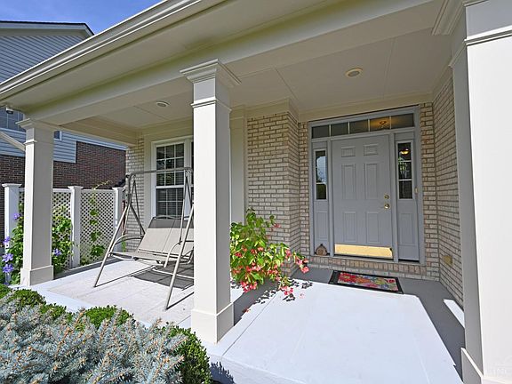 3rd image of 3553 Royal Stewart Ct