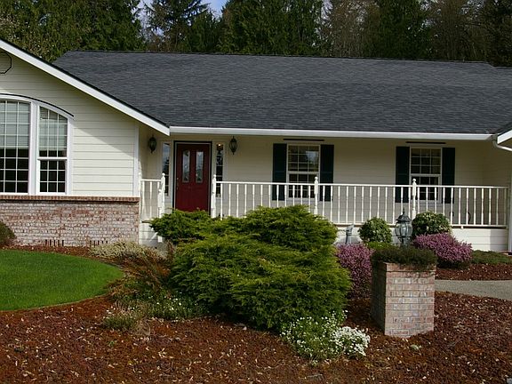 2nd image of 2812 28th Ln NE