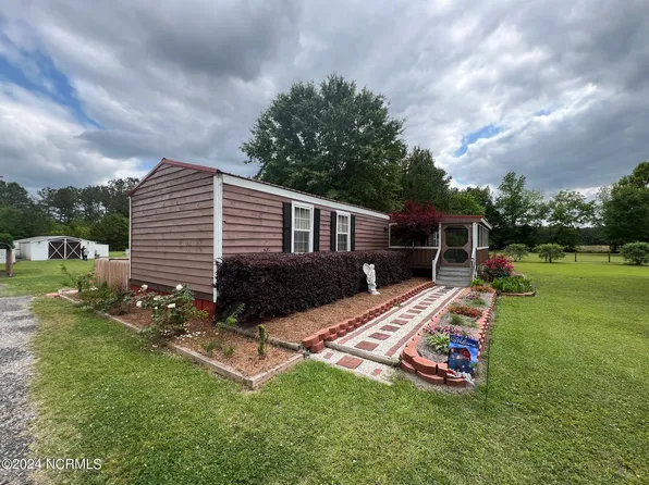 4563 Joe Brown Highway S, Chadbourn, NC 28431