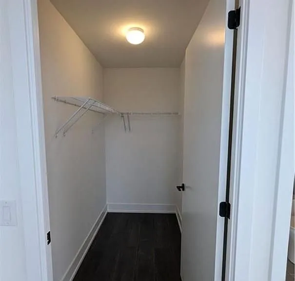 2450 Old Bronte Rd #804 — Photo 8