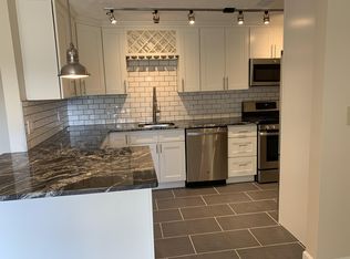 7201-7223 Beacon Hill Dr, Pittsburgh, PA 15221