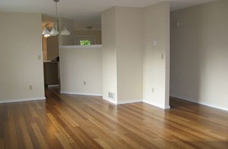5th image of 11222 87th Avenue Ct E