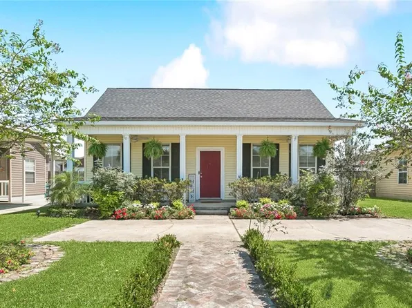 5249 Clementine Ln, Marrero, LA 70072