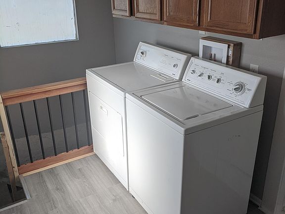 Shared washer/dryer