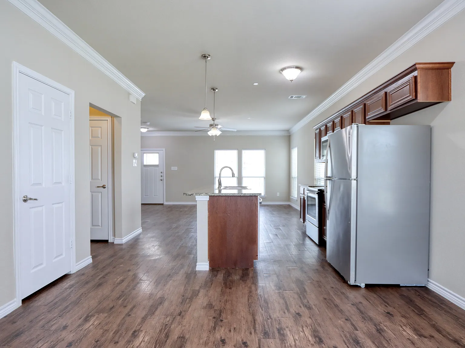 Maple Ridge Townhomes — Photo 4