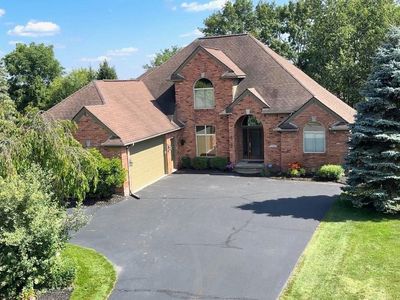 6763 Berry Pointe Dr, Clarkston, MI, 48348