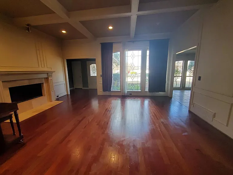 3300 Ashington Ln — Photo 3
