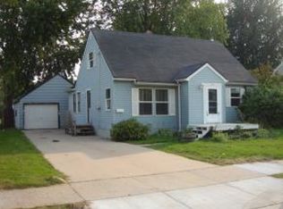 325 Johnson St, Little Chute, WI 54140