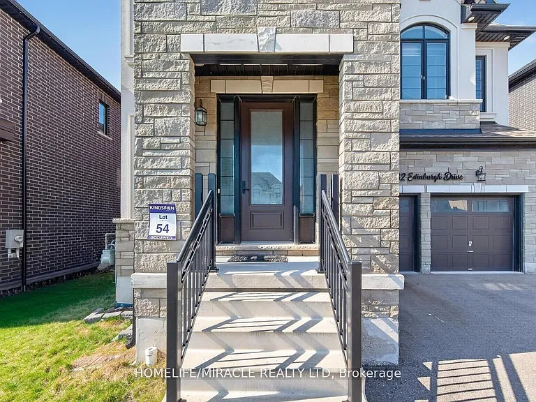 1032 Edinburgh Dr — Photo 4