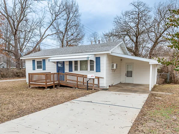 1016 N Wabash Avenue, Springfield, MO 65802