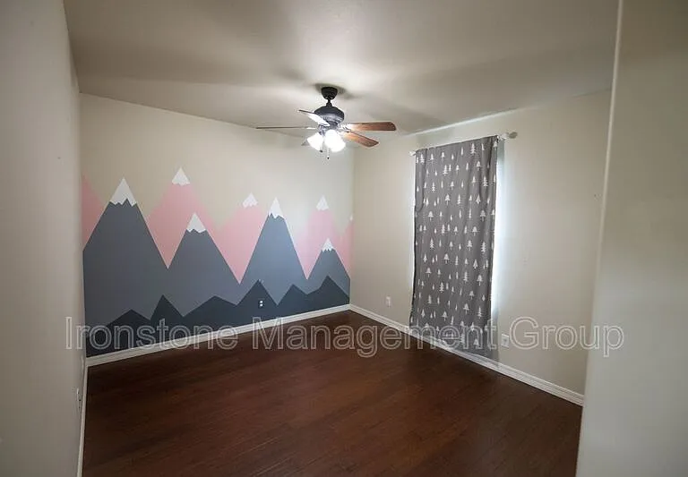 120 W Dogwood St — Photo 12