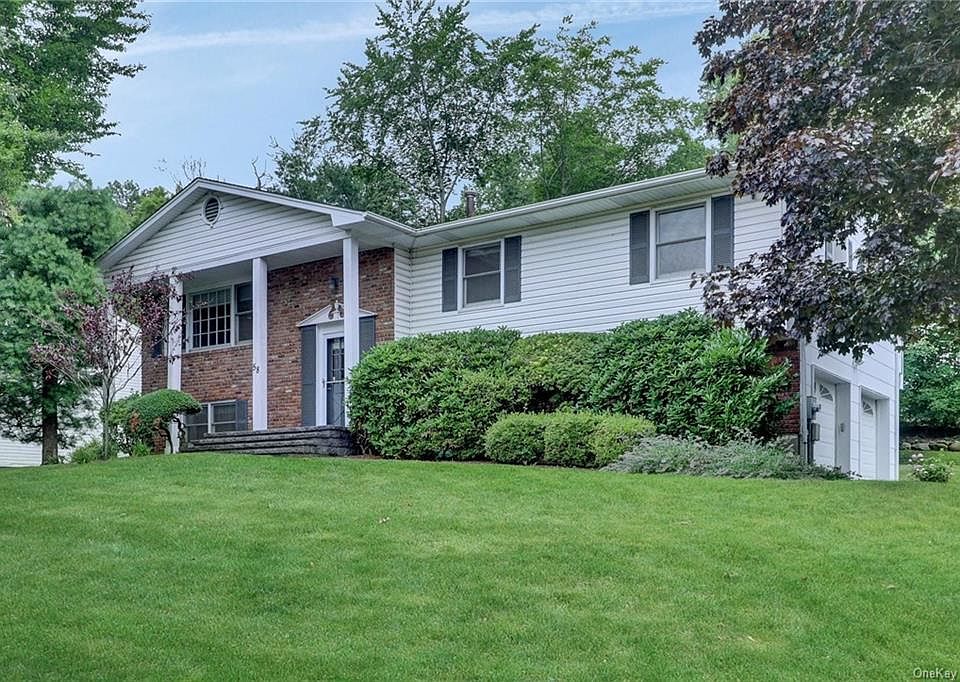 1st image of 58 Joan Dr