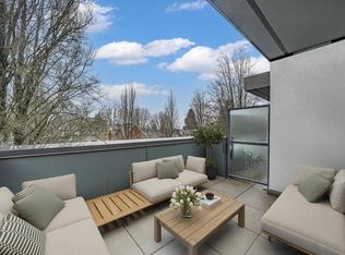 2071 E 1st Ave, Vancouver, BC V5N 1A1