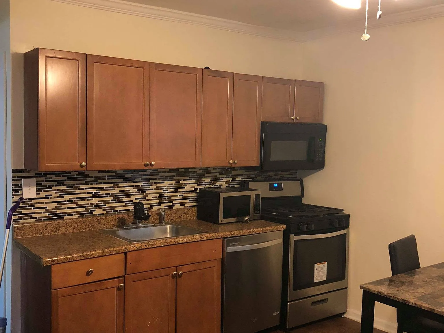 1436 East Genesee St - 3 — Photo 3