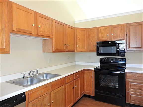 4th image of 1474 Melinda Ln