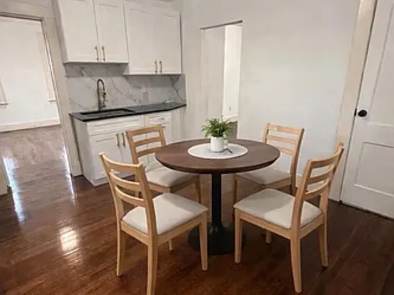 15 Central Ave — Photo 4