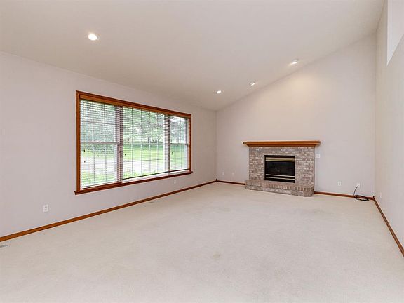 5th image of 5935 32nd Ave Lot 15