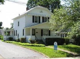 18 N Randolph Ave, Poughkeepsie, NY 12603