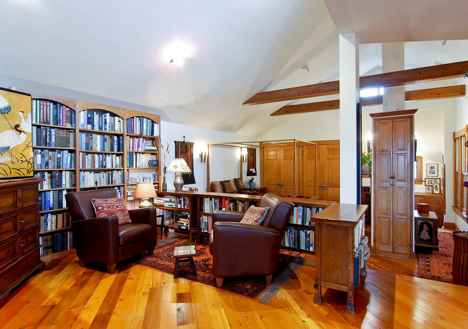 4 bed, 3200 sqft, $7,600 — Photo 3
