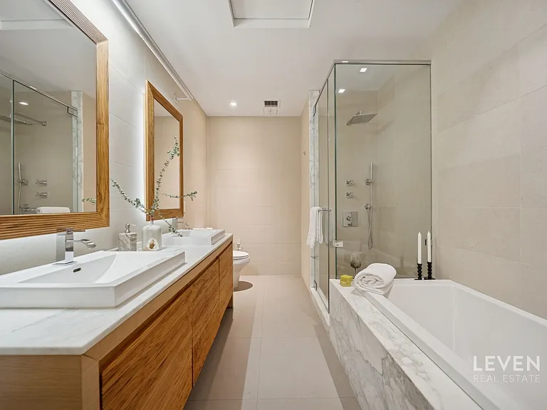 55 Warren St #4 — Photo 32