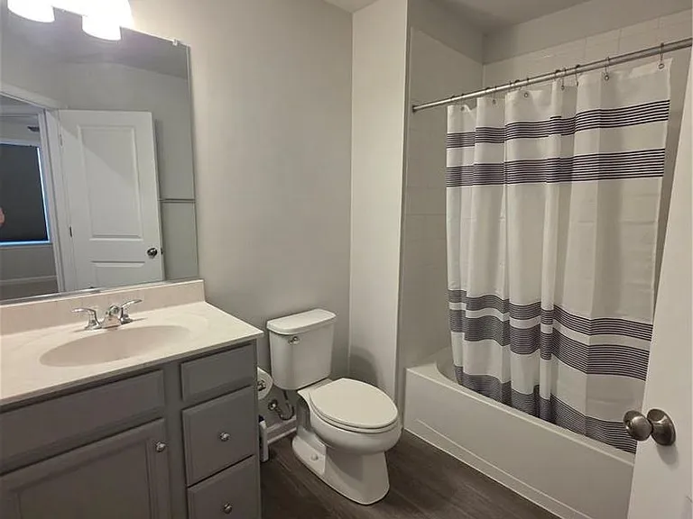 412 Bulkhead Pl — Photo 18
