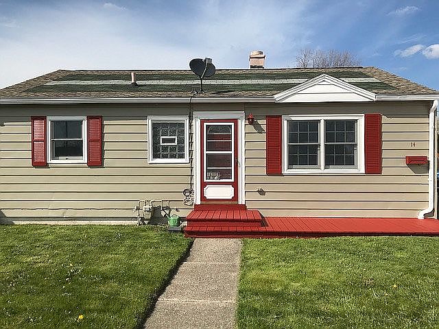 1st image of 14 Almont Pl