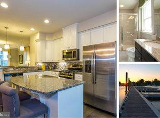 2003 Jetty Dr, Dundalk, MD 21222