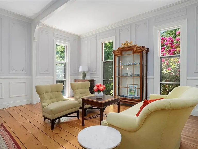 15 Berkeley Ave — Photo 11