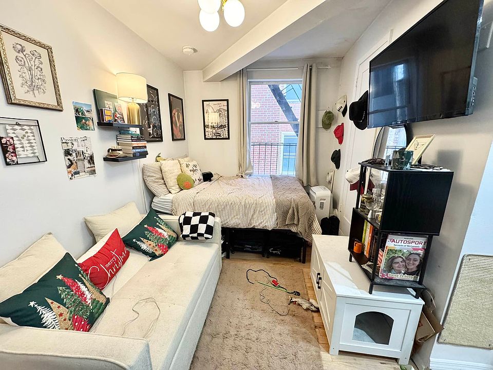 1st image of 284 W 12th St APT 5