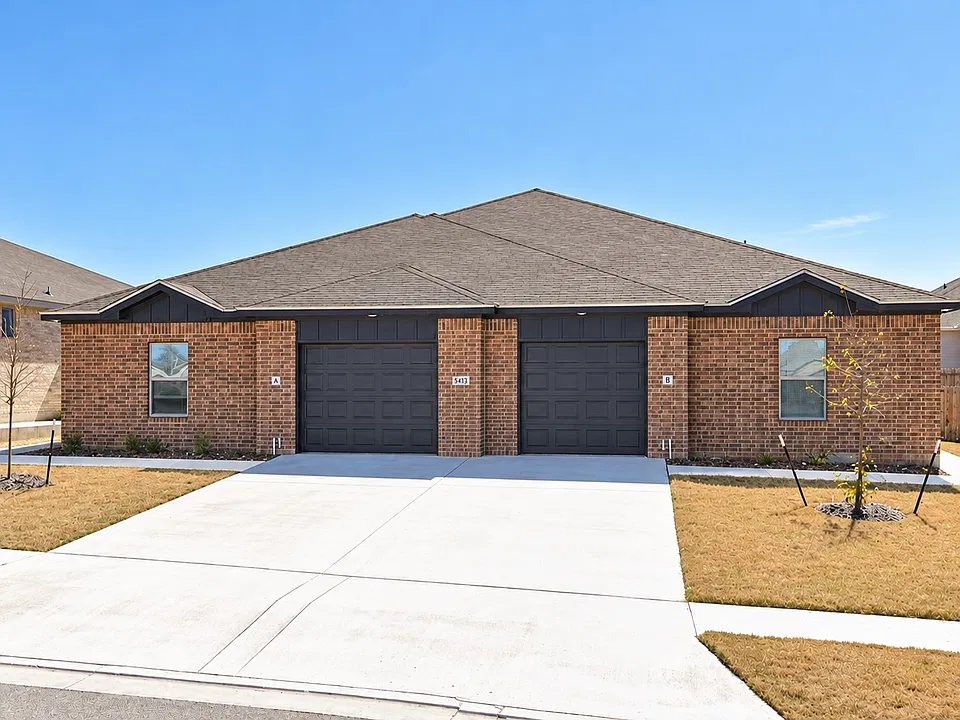 5413 Rose Garden Loop - Front_10082026