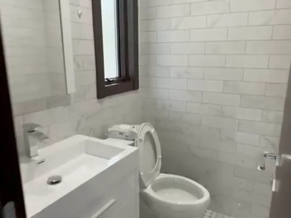 138-22 82nd Avenue image 13 of 17