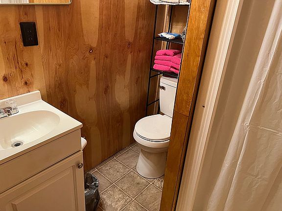 5th image of 119 Hummingbird Ln